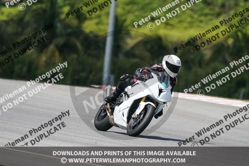 Sepang;event digital images;motorbikes;no limits;peter wileman photography;trackday;trackday digital images